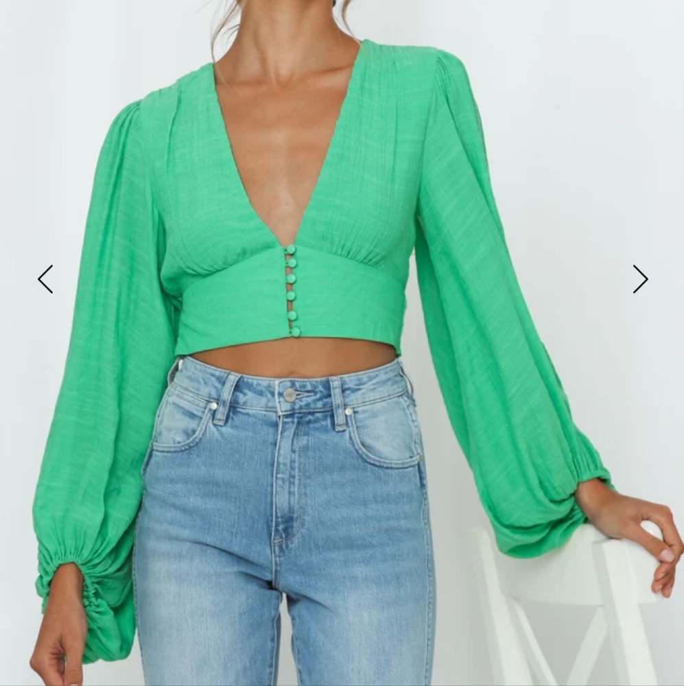 Green V-Neck Puff Sleeve Crop Top